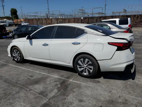 1N4BL4BVXNN355113 2022 NISSAN ALTIMA - Image 2