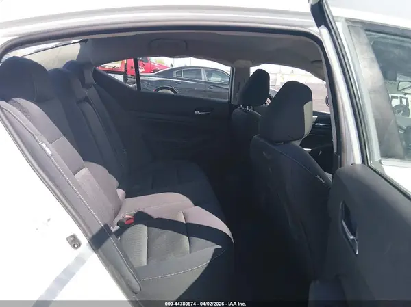 1N4BL4BVXNN369917 2022 NISSAN ALTIMA - Image 8