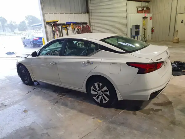 1N4BL4BVXPN319084 2023 NISSAN ALTIMA - Image 2