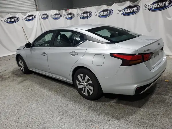 1N4BL4BVXPN349458 2023 NISSAN ALTIMA - Image 2