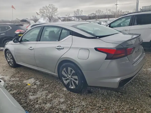 1N4BL4BVXPN372867 2023 NISSAN ALTIMA - Image 2