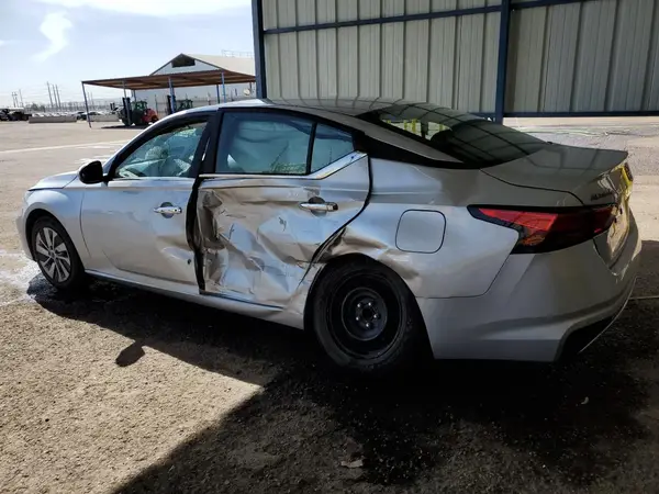 1N4BL4BVXPN385697 2023 NISSAN ALTIMA - Image 2