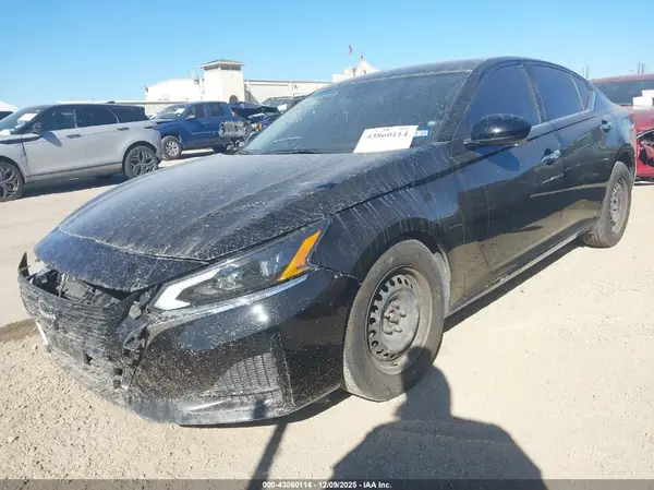 1N4BL4BVXPN393816 2023 NISSAN ALTIMA - Image 2