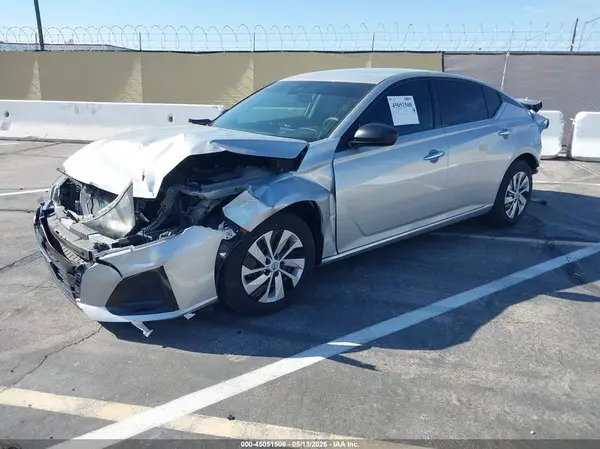 1N4BL4BVXRN301770 2024 NISSAN ALTIMA - Image 2