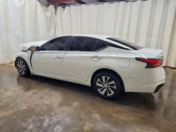 1N4BL4BVXRN332341 2024 NISSAN ALTIMA - Image 2