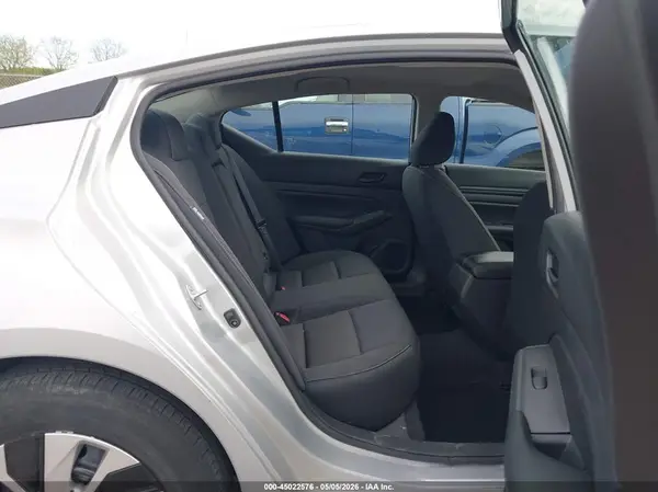 1N4BL4BVXRN338396 2024 NISSAN ALTIMA - Image 8