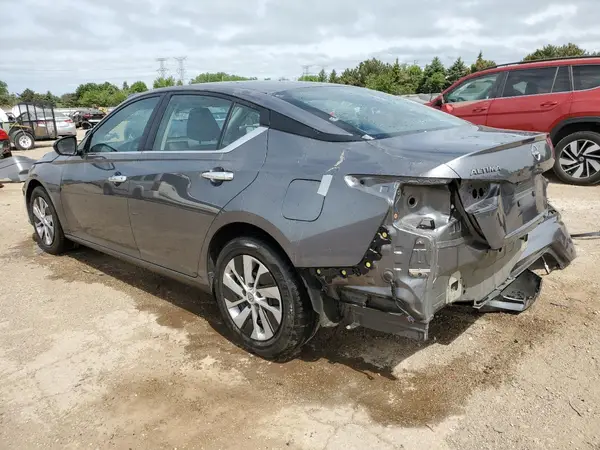 1N4BL4BVXRN372113 2024 NISSAN ALTIMA - Image 2