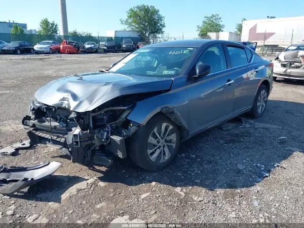 1N4BL4BVXRN374010 2024 NISSAN ALTIMA - Image 2