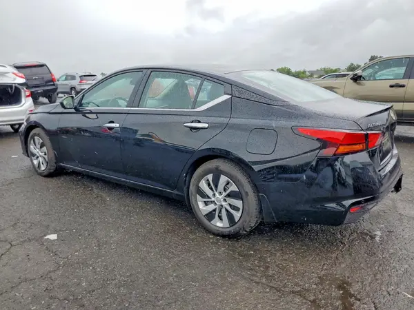 1N4BL4BVXRN406678 2024 NISSAN ALTIMA - Image 2