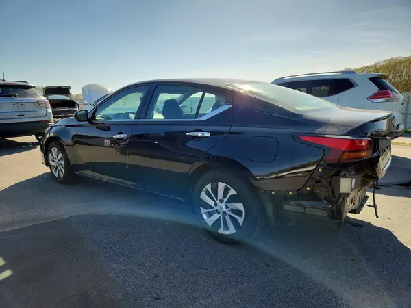 1N4BL4BVXRN420175 2024 NISSAN ALTIMA - Image 2