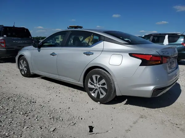 1N4BL4BVXRN427322 2024 NISSAN ALTIMA - Image 2
