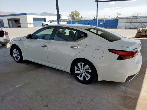 1N4BL4BVXSN324567 2025 NISSAN ALTIMA - Image 2