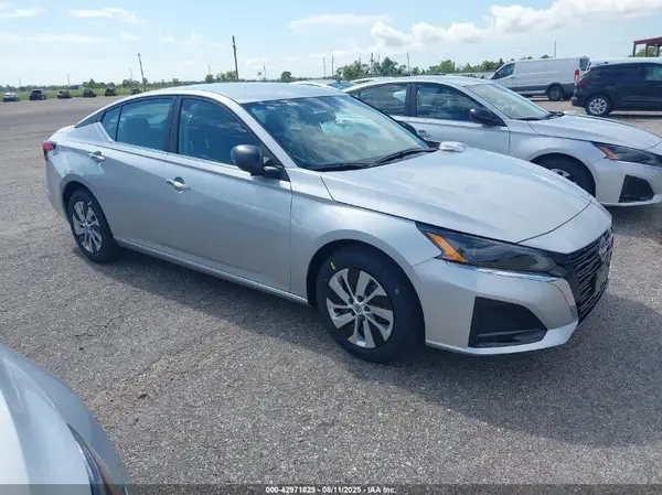 1N4BL4BVXSN411594 2025 NISSAN ALTIMA - Image 1