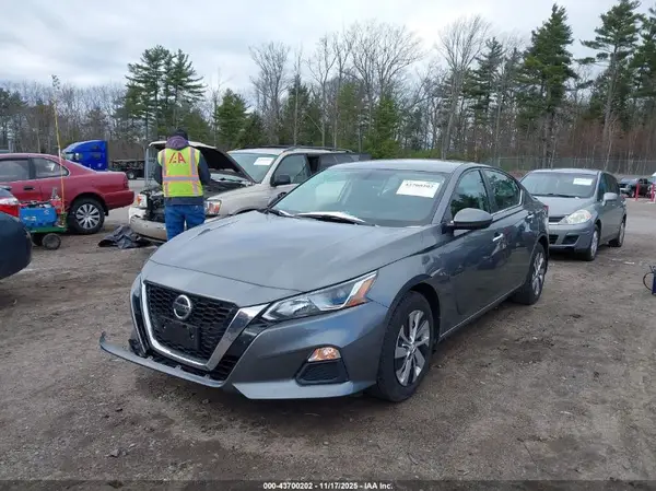 1N4BL4BW2KN300479 2019 NISSAN ALTIMA - Image 2