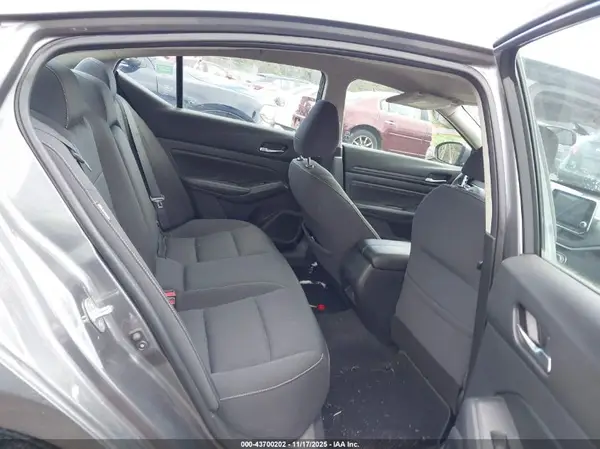 1N4BL4BW2KN300479 2019 NISSAN ALTIMA - Image 8