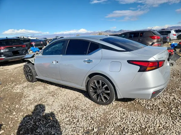 1N4BL4BW3KC157313 2019 NISSAN ALTIMA - Image 2