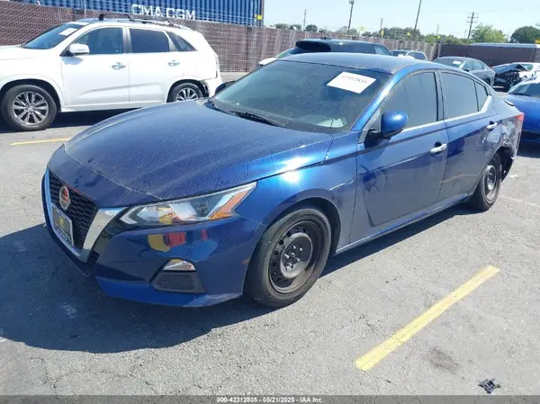 1N4BL4BW4KC153576 2019 NISSAN ALTIMA - Image 2