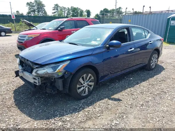 1N4BL4BW4KC153688 2019 NISSAN ALTIMA - Image 2