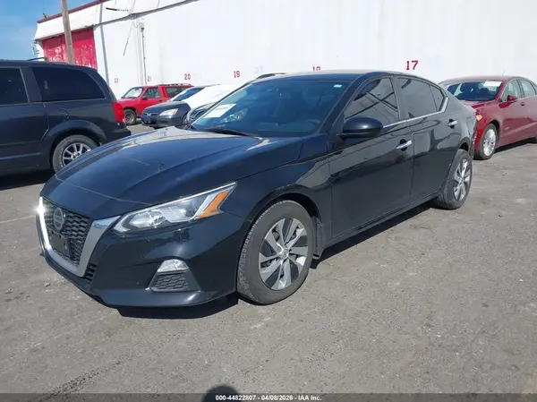 1N4BL4BW4LN317768 2020 NISSAN ALTIMA - Image 2