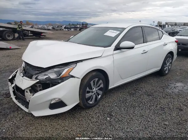 1N4BL4BW5LC251517 2020 NISSAN ALTIMA - Image 2
