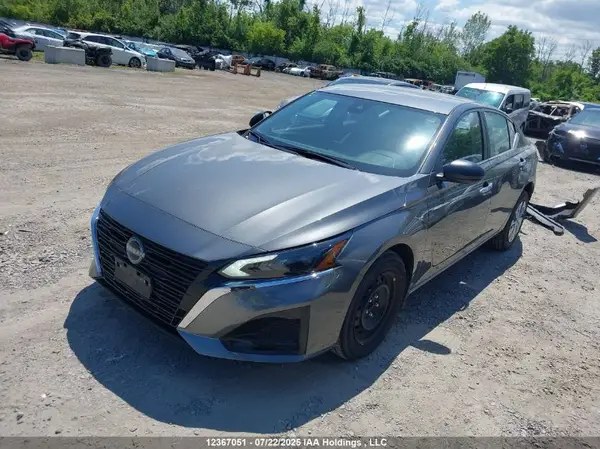 1N4BL4BW6SN355050 2025 NISSAN ALTIMA - Image 2