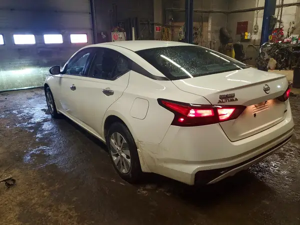 1N4BL4BW8PN340718 2023 NISSAN ALTIMA - Image 2