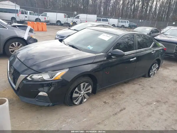 1N4BL4BW9LC215636 2020 NISSAN ALTIMA - Image 2