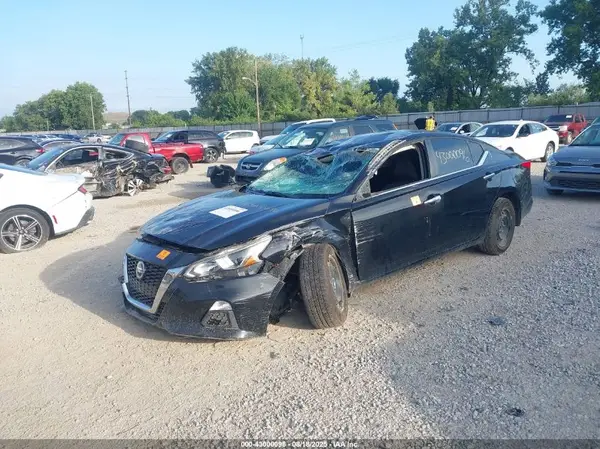 1N4BL4BW9LC250628 2020 NISSAN ALTIMA - Image 2