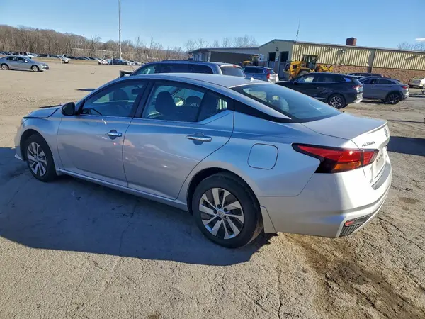1N4BL4BWXKC194679 2019 NISSAN ALTIMA - Image 2