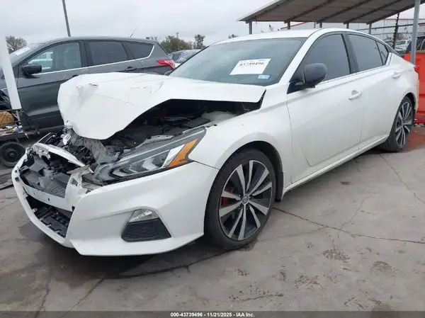 1N4BL4CV0KC116384 2019 NISSAN ALTIMA - Image 2