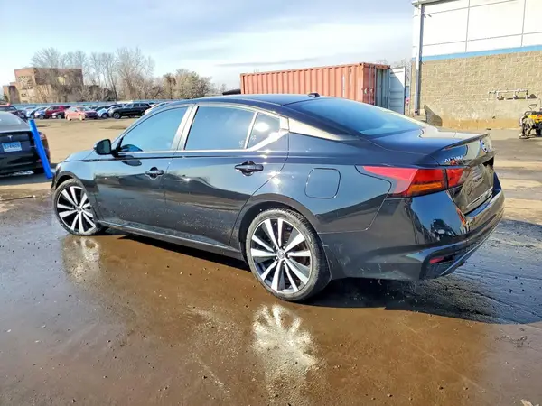 1N4BL4CV0KC128924 2019 NISSAN ALTIMA - Image 2