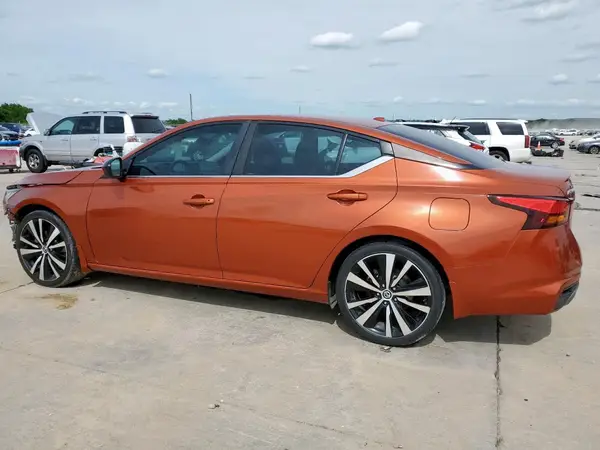 1N4BL4CV0KC136330 2019 NISSAN ALTIMA - Image 2
