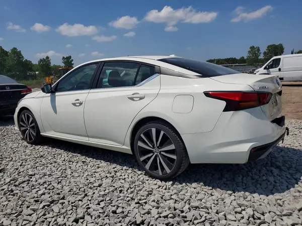 1N4BL4CV0KC167660 2019 NISSAN ALTIMA - Image 2