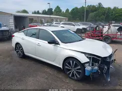 1N4BL4CV0KC167805 2019 NISSAN ALTIMA