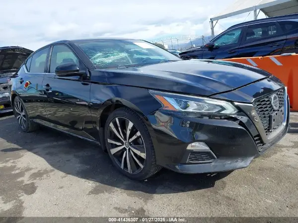 1N4BL4CV0KC186418 2019 NISSAN ALTIMA - Image 1