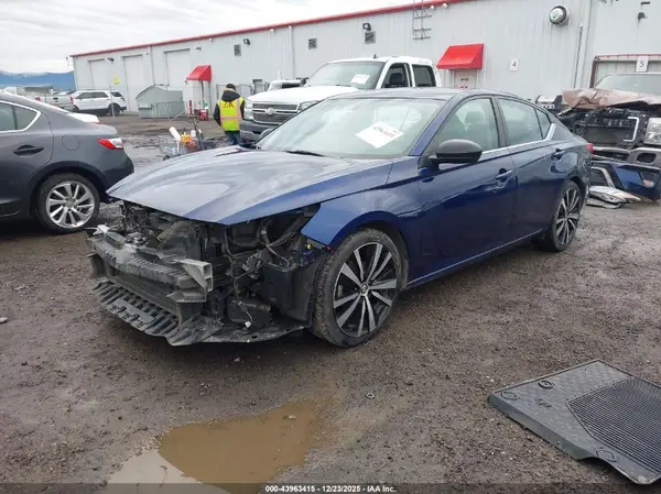 1N4BL4CV0KC193031 2019 NISSAN ALTIMA - Image 2
