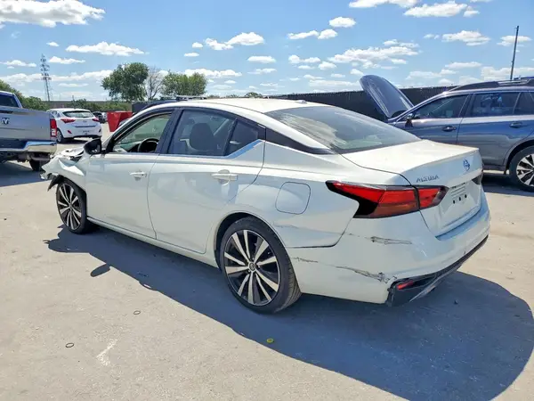 1N4BL4CV0KC233804 2019 NISSAN ALTIMA - Image 2