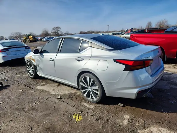 1N4BL4CV0KC255379 2019 NISSAN ALTIMA - Image 2