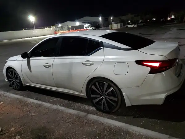 1N4BL4CV0KN307033 2019 NISSAN ALTIMA - Image 2