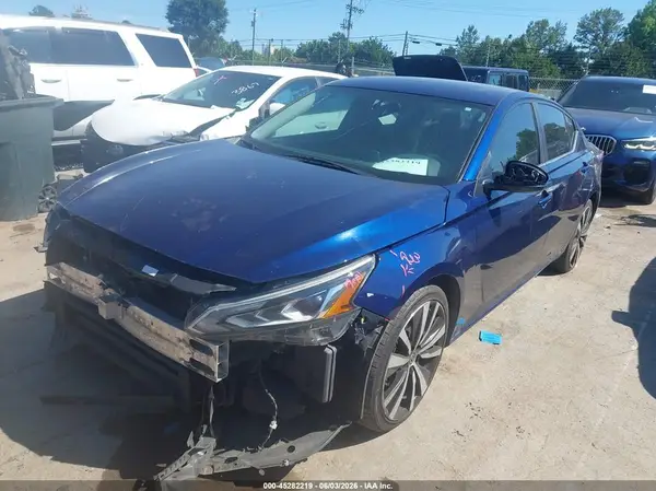 1N4BL4CV0KN320137 2019 NISSAN ALTIMA - Image 2