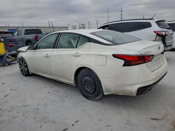 1N4BL4CV0LC125281 2020 NISSAN ALTIMA - Image 2