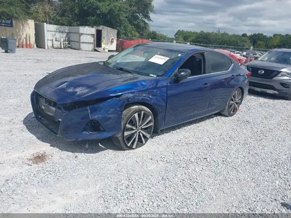 1N4BL4CV0LC176330 2020 NISSAN ALTIMA - Image 2