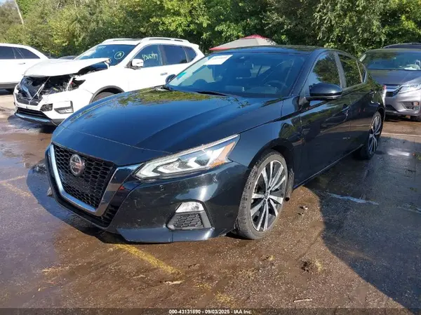 1N4BL4CV0LC176389 2020 NISSAN ALTIMA - Image 2