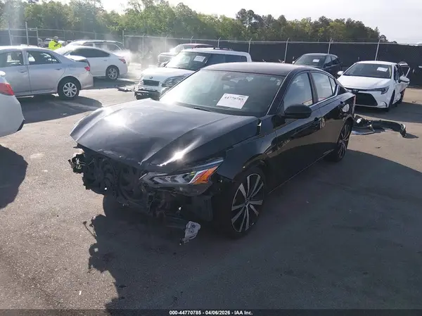 1N4BL4CV0LC176800 2020 NISSAN ALTIMA - Image 2