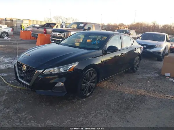 1N4BL4CV0LC180927 2020 NISSAN ALTIMA - Image 2