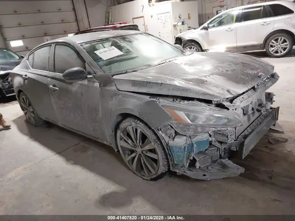 1N4BL4CV0LC181432 2020 NISSAN ALTIMA - Image 1