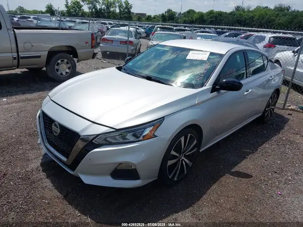 1N4BL4CV0LC182614 2020 NISSAN ALTIMA - Image 2