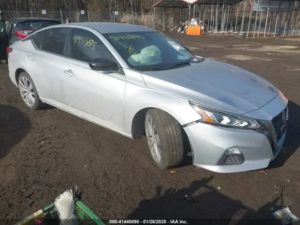 1N4BL4CV0LC188879 2020 NISSAN ALTIMA - Image 1