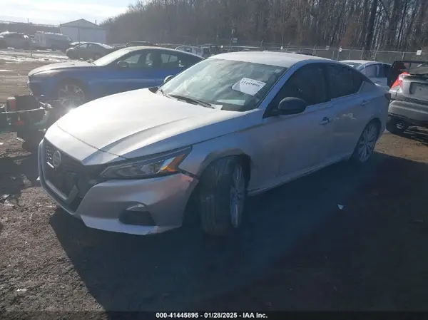 1N4BL4CV0LC188879 2020 NISSAN ALTIMA - Image 2