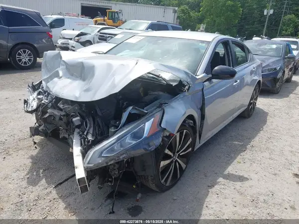 1N4BL4CV0LC209617 2020 NISSAN ALTIMA - Image 2